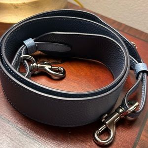 COACH Bag Strap - Two tone, reversible.